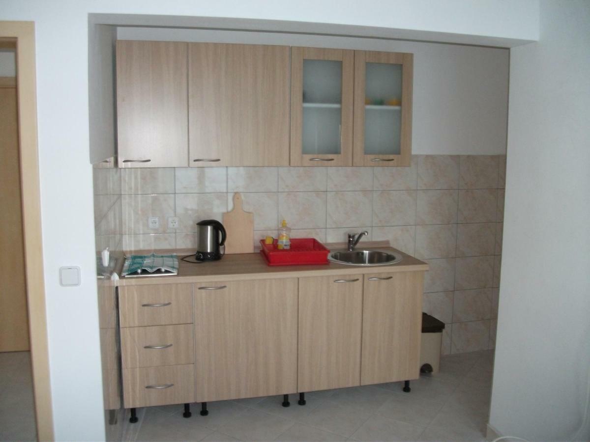 Seaview Apartments Nikola Lokva Rogoznica Bagian luar foto