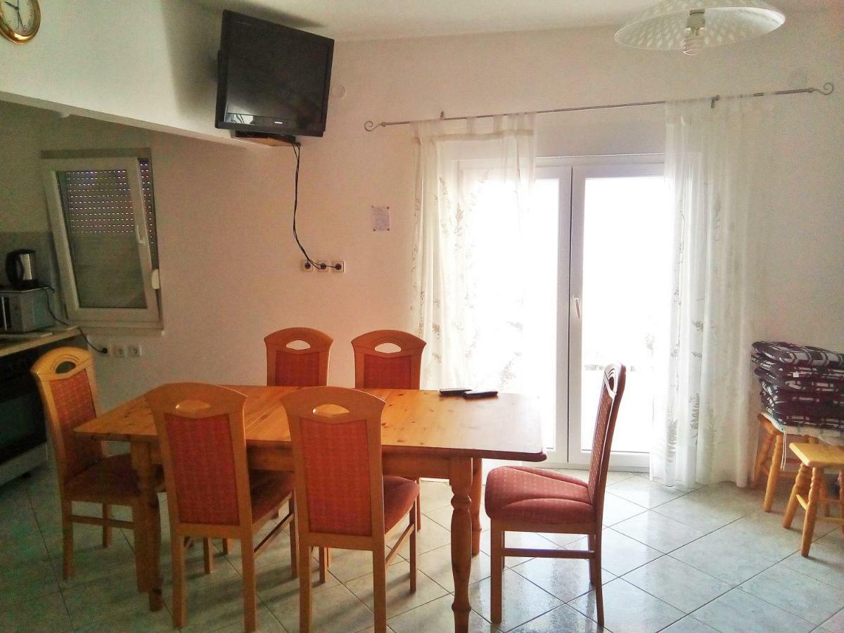 Seaview Apartments Nikola Lokva Rogoznica Bagian luar foto