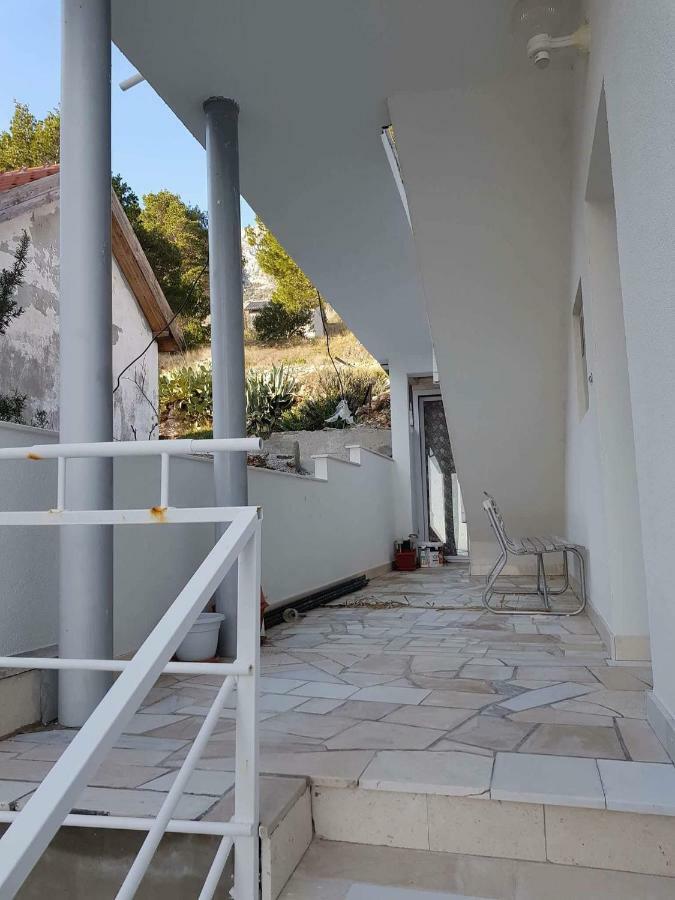 Seaview Apartments Nikola Lokva Rogoznica Bagian luar foto