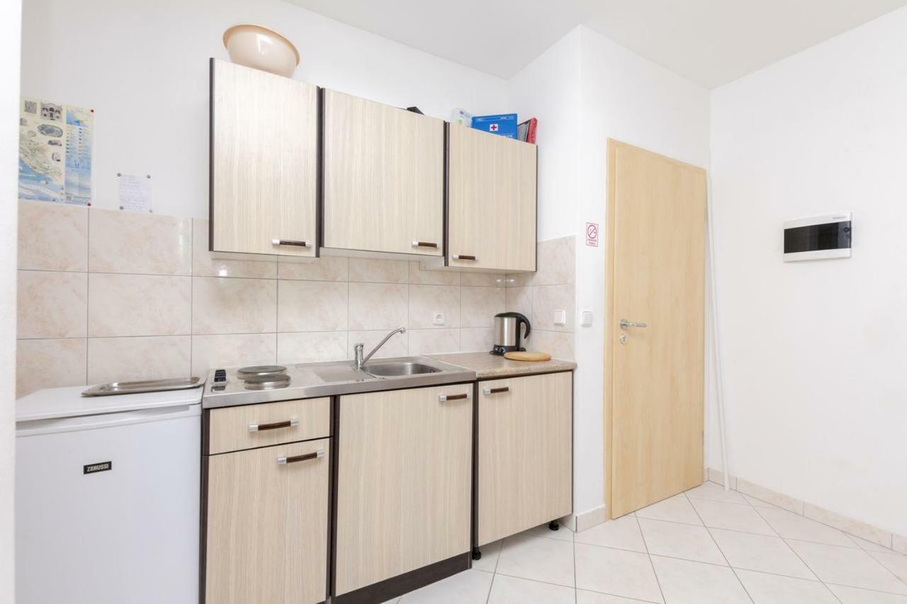 Seaview Apartments Nikola Lokva Rogoznica Bagian luar foto